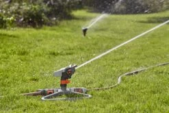 Gardena Sector En Cirkelsproeier 8135-20 -Gardena Winkel 901153601 3 GARDENA20SECTOR20EN20CIRKELSPROEIER208135 20