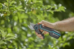 Gardena Assistcut Accu Snoeischaar 25mm -Gardena Winkel 970534801 07 Gardena20AssistCut20Accu20Snoeischaar2025MM