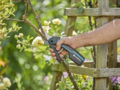 Gardena Assistcut Accu Snoeischaar 25mm -Gardena Winkel 970534801 10 Gardena20AssistCut20Accu20Snoeischaar2025MM