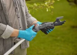 Gardena Accu-teles Takkenschaar 360 Solo 9 Gardena Accu-teles Takkenschaar 360 Solo -Gardena Winkel 970632901 5 Gardena20Accu Telescopische20Takkenschaar2036020Solo