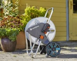 Gardena Slangenwagen Aquaroll M Metal -Gardena Winkel Gardena20Slangenwagen20AquaRoll20M20metal20 2096791660120 2018540 2020 204